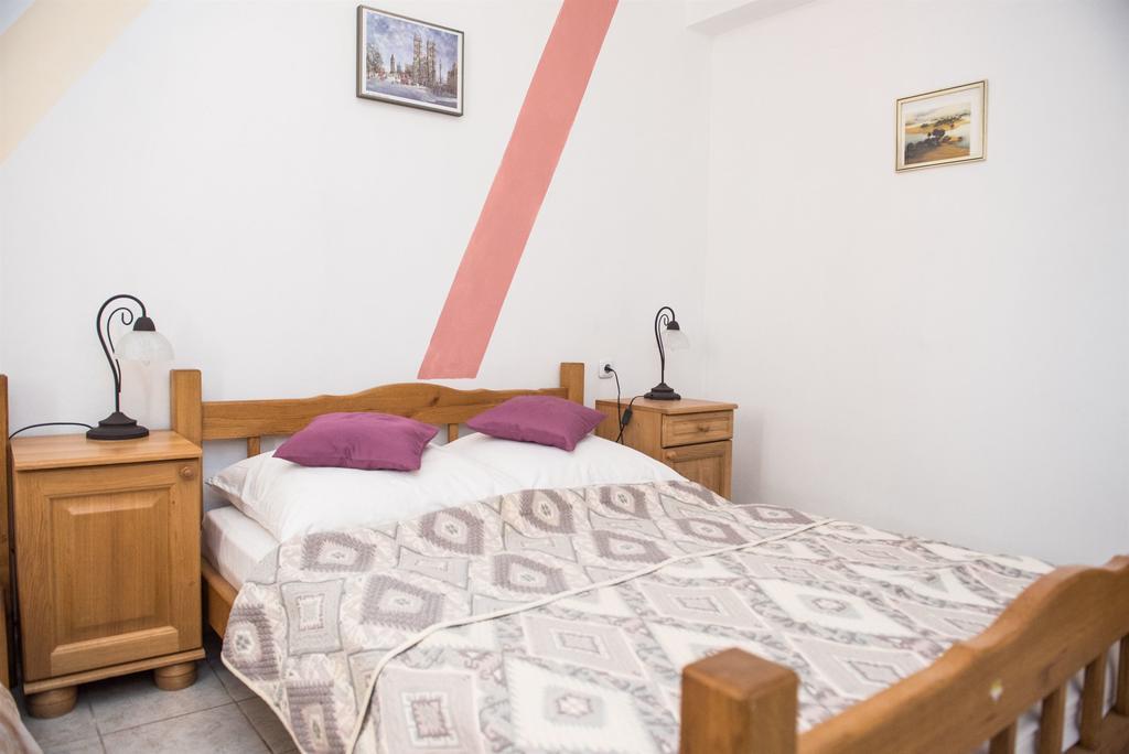 Apartments Ljubica Rogoznica  Bagian luar foto