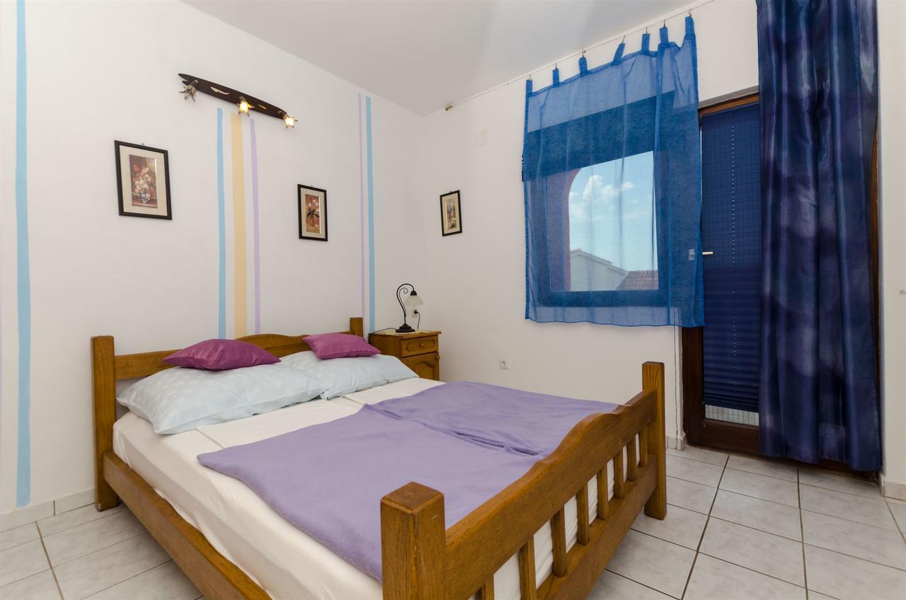 Apartments Ljubica Rogoznica  Bagian luar foto
