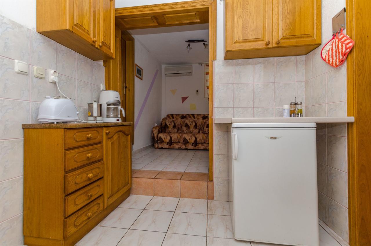 Apartments Ljubica Rogoznica  Bagian luar foto